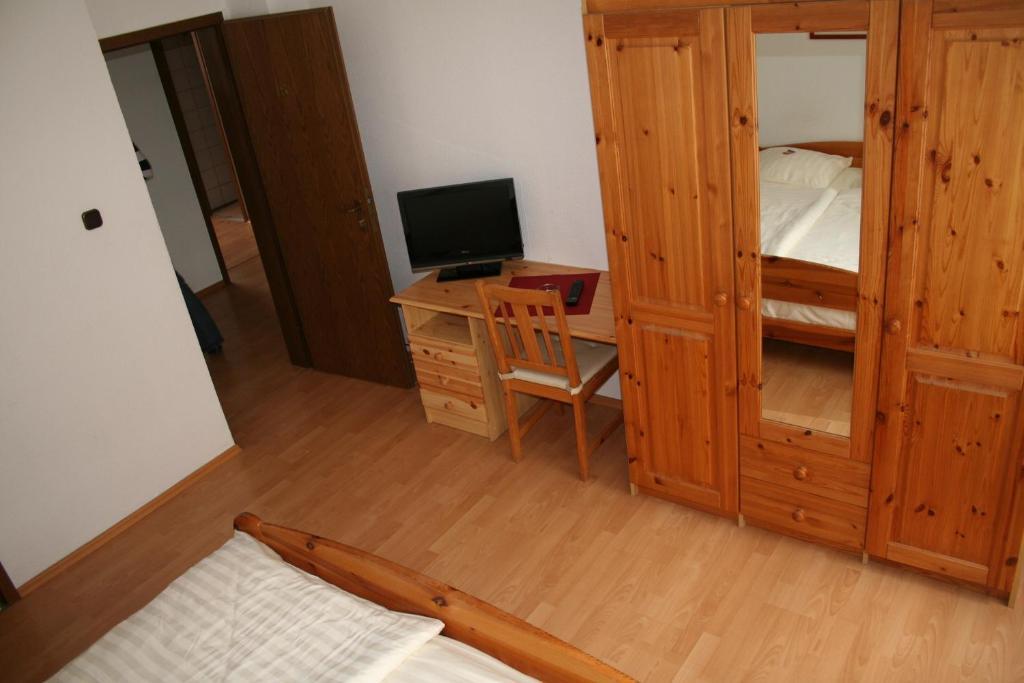 Hotel Lindenhof Essen Bagian luar foto