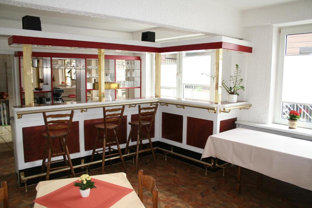 Hotel Lindenhof Essen Bagian luar foto