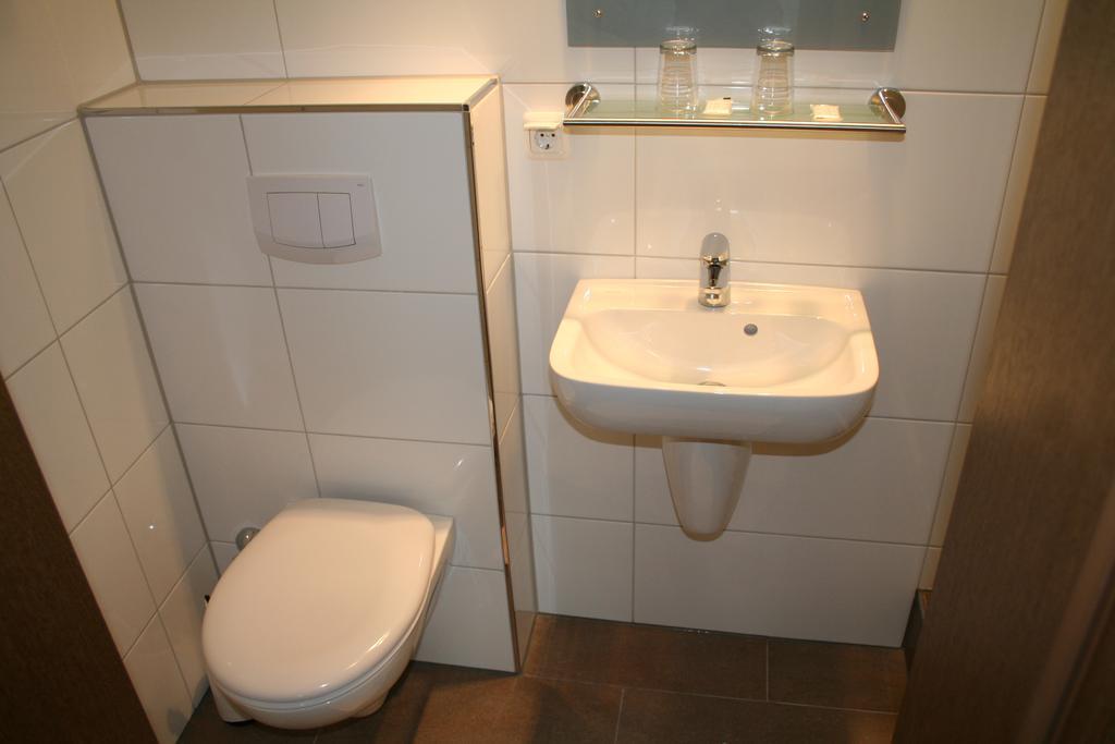 Hotel Lindenhof Essen Ruang foto